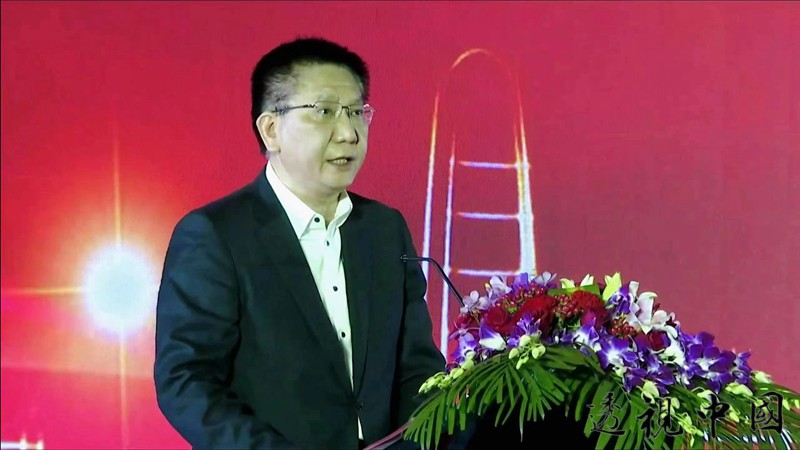 福建省海外联谊会副会长李文慎主持会议-透视中国