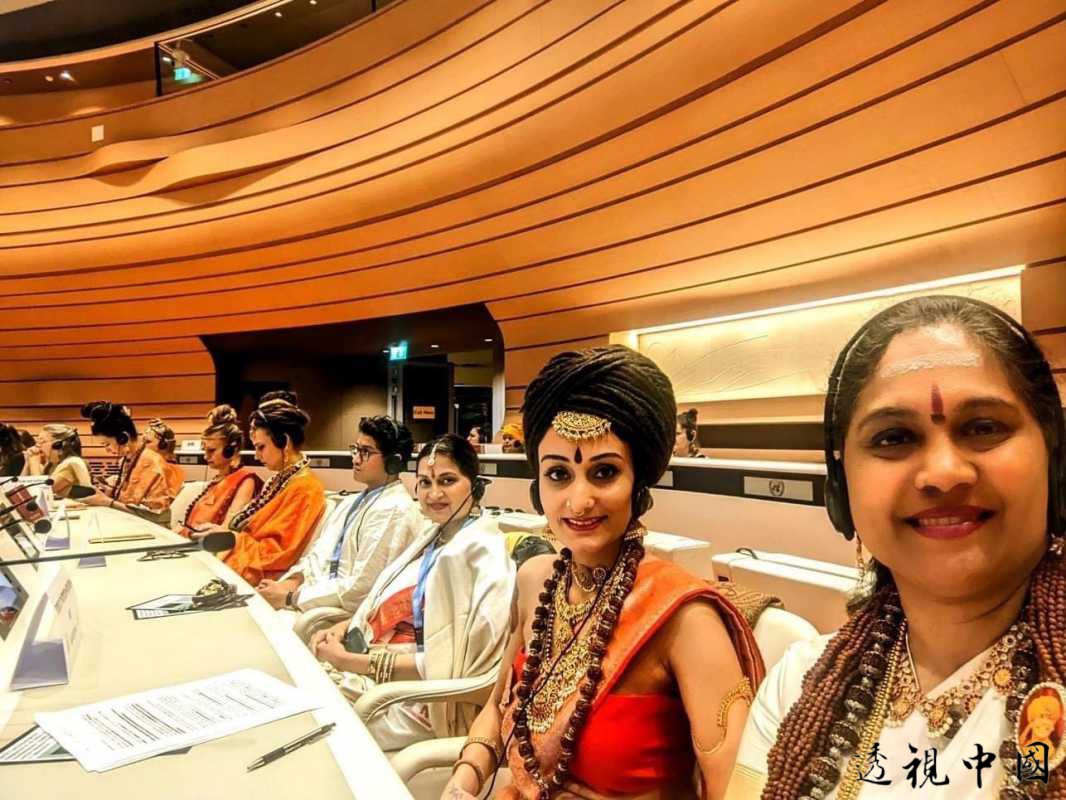 凯拉萨女性代表分享成功和提出印度教面临的问题-透视中国