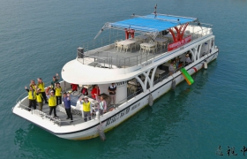 守護蔚藍海洋 水試所攜手地方放流赤鯥與草蝦 厚植大鵬灣漁業資源