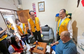 土地銀行攜手華山 送暖弱勢長輩家中