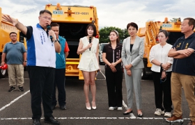 鄉鎮環保生力軍 清運車、機具「大閱兵」許淑華縣長「校閱」後撥交鄉鎮