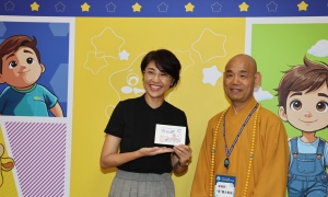 中台禪寺小星辰兒童禪修營重啟始業 許縣長出席祝福