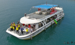 守護蔚藍海洋 水試所攜手地方放流赤鯥與草蝦 厚植大鵬灣漁業資源