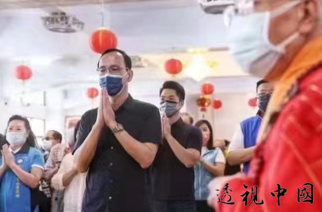 台中慈源宫办理因疫情往生亡灵超渡法会（记者 王克瑞 摄）-透视中国