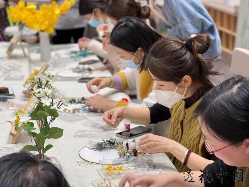 两岸一家亲巾帼同筑梦  金山街道中天社区“我们的节日•三八妇女节”活动举行-透视中国