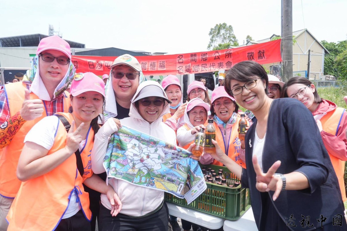 南投縣民喜迎聖駕 香燈腳感動全場-透视中国